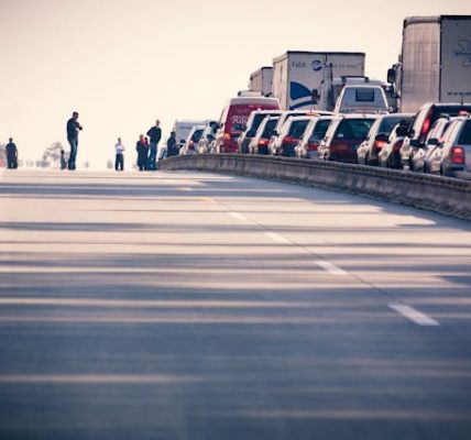 Traffic Alert in Haddam, CT — Lanes Closed on Route 9 South (June 13, 2025)