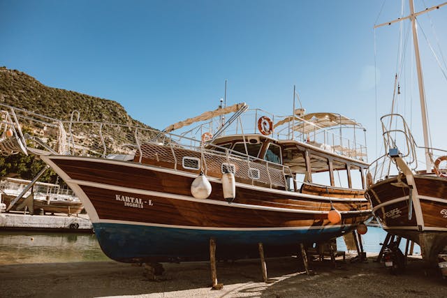 Boating Crash in Lake Powell, UT — Teen Severely Injured in DUI Incident (July 4, 2025)