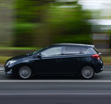 Stolen Kia Crashes Into Hazel Park, MI Brayz — Four Juveniles Flee (July 10, 2025)
